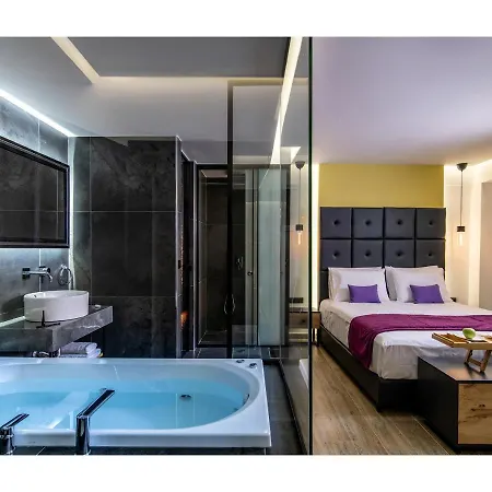 Platinum Rethymno